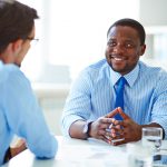 【指導方法】部下に指示を求められたら「どうしたらいいと思う?」と質問で返す!